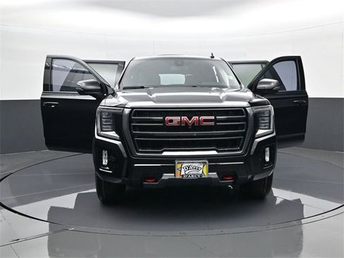 Used 2021 GMC Yukon AT4 w/ AT4 Premium Plus Package image 32