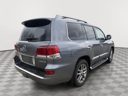 Used 2015 Lexus LX 570 Base image 7