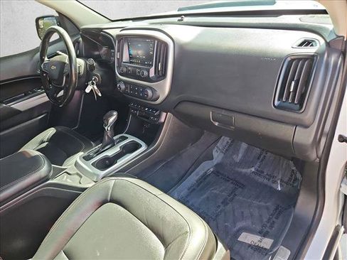 Used 2022 Chevrolet Colorado ZR2 w/ Colorado ZR2 Bison Edition AWD/4WD image 22