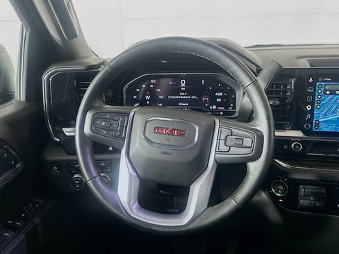 Used 2025 GMC Sierra 1500 Elevation AWD/4WD image 17