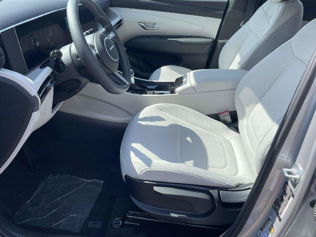 New 2026 Hyundai Tucson SE FWD image 41