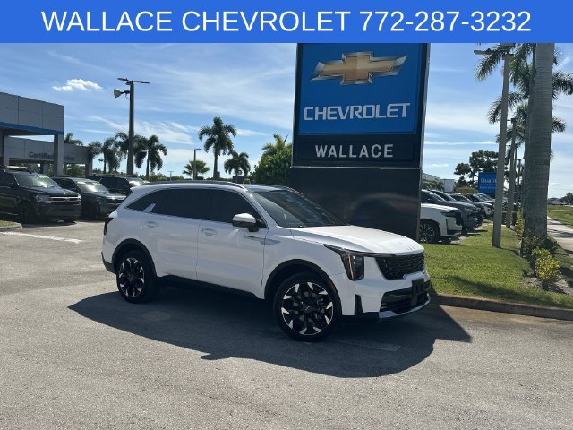 Used 2025 Kia Sorento EX w/ Panoramic Sunroof Package AWD/4WD image 1