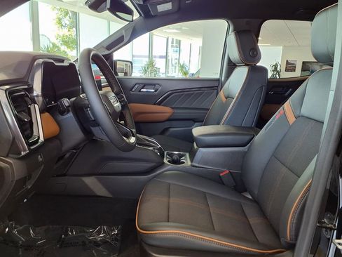 New 2025 GMC Canyon AT4 w/ Nightfall Edition AWD/4WD image 14