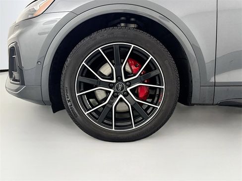 Used 2024 Audi SQ5 Prestige image 35