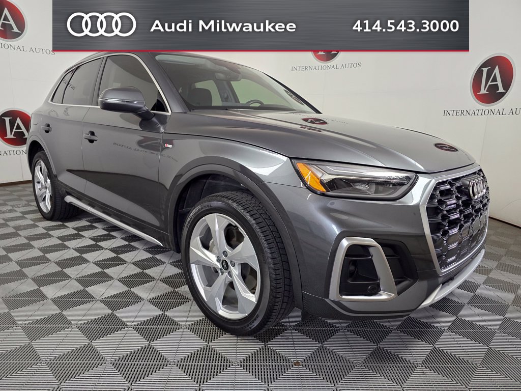 Used 2023 Audi Q5 2.0T Premium Plus w/ Premium Plus Package AWD/4WD image 1