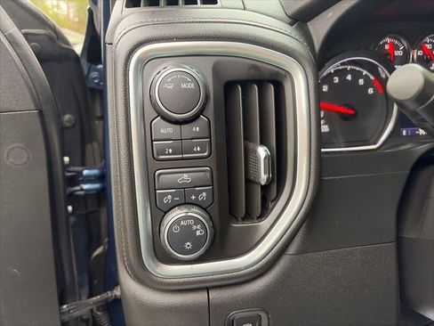 Used 2020 Chevrolet Silverado 1500 LT w/ All-Star Edition image 9