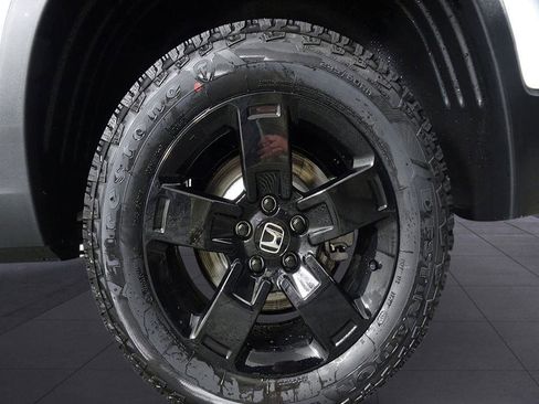 New 2026 Honda Ridgeline Black Edition image 10
