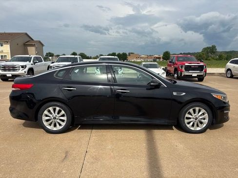 Used 2018 Kia Optima EX FWD image 2