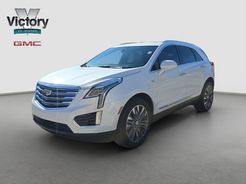 Used 2017 Cadillac XT5 Premium Luxury FWD image 3