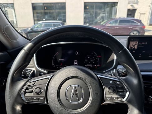 Certified 2024 Acura MDX SH-AWD image 19
