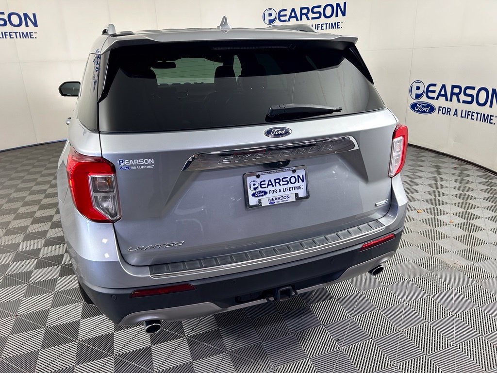 Used 2020 Ford Explorer Limited w/ Class III Trailer Tow Package AWD/4WD image 5