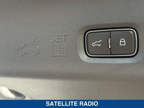 New 2026 Ford Expedition Active RWD image 16