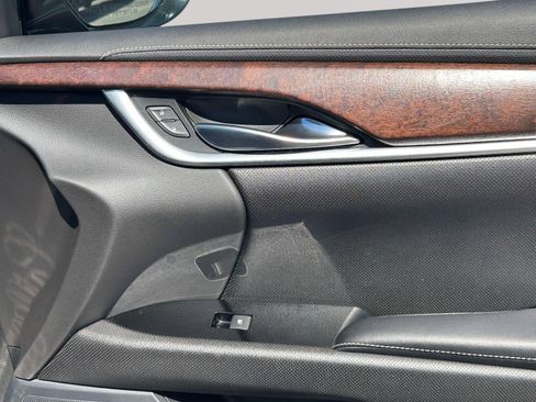 Used 2019 Cadillac XTS Luxury FWD image 25