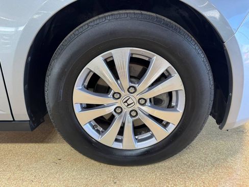 Used 2016 Honda Odyssey EX image 45