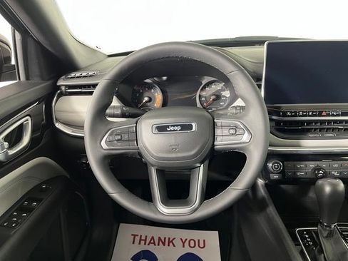 Used 2023 Jeep Compass Limited AWD/4WD image 19