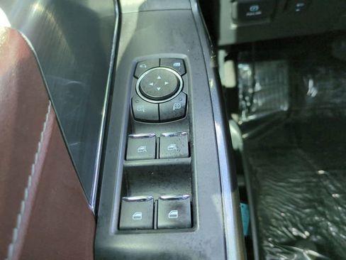 Used 2021 Ford F150 Lariat AWD/4WD image 23