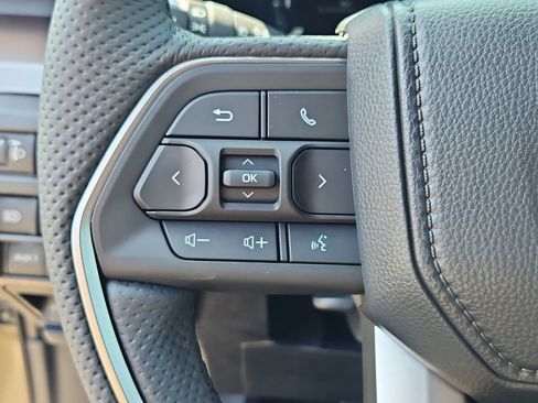 New 2026 Toyota Tacoma TRD Off-Road w/ TRD Off Road Upgrade Package AWD/4WD image 15