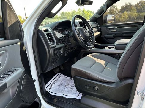 Used 2023 RAM 1500 Big Horn AWD/4WD image 10