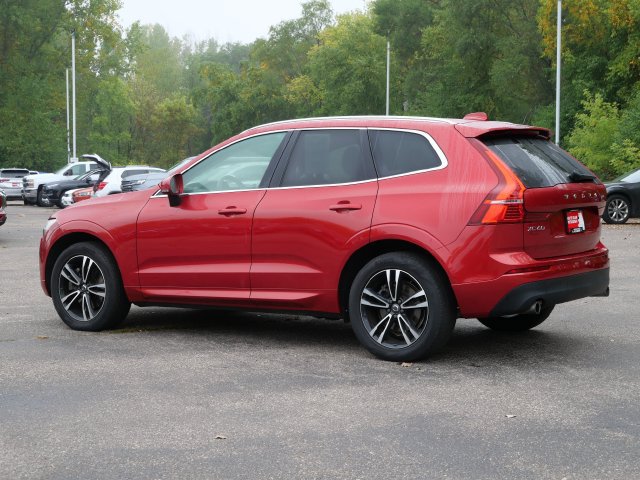 Used 2018 Volvo XC60 T6 Momentum AWD/4WD image 4