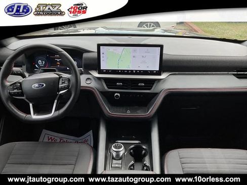 Used 2025 Ford Explorer ST-Line w/ Premium Package RWD image 17