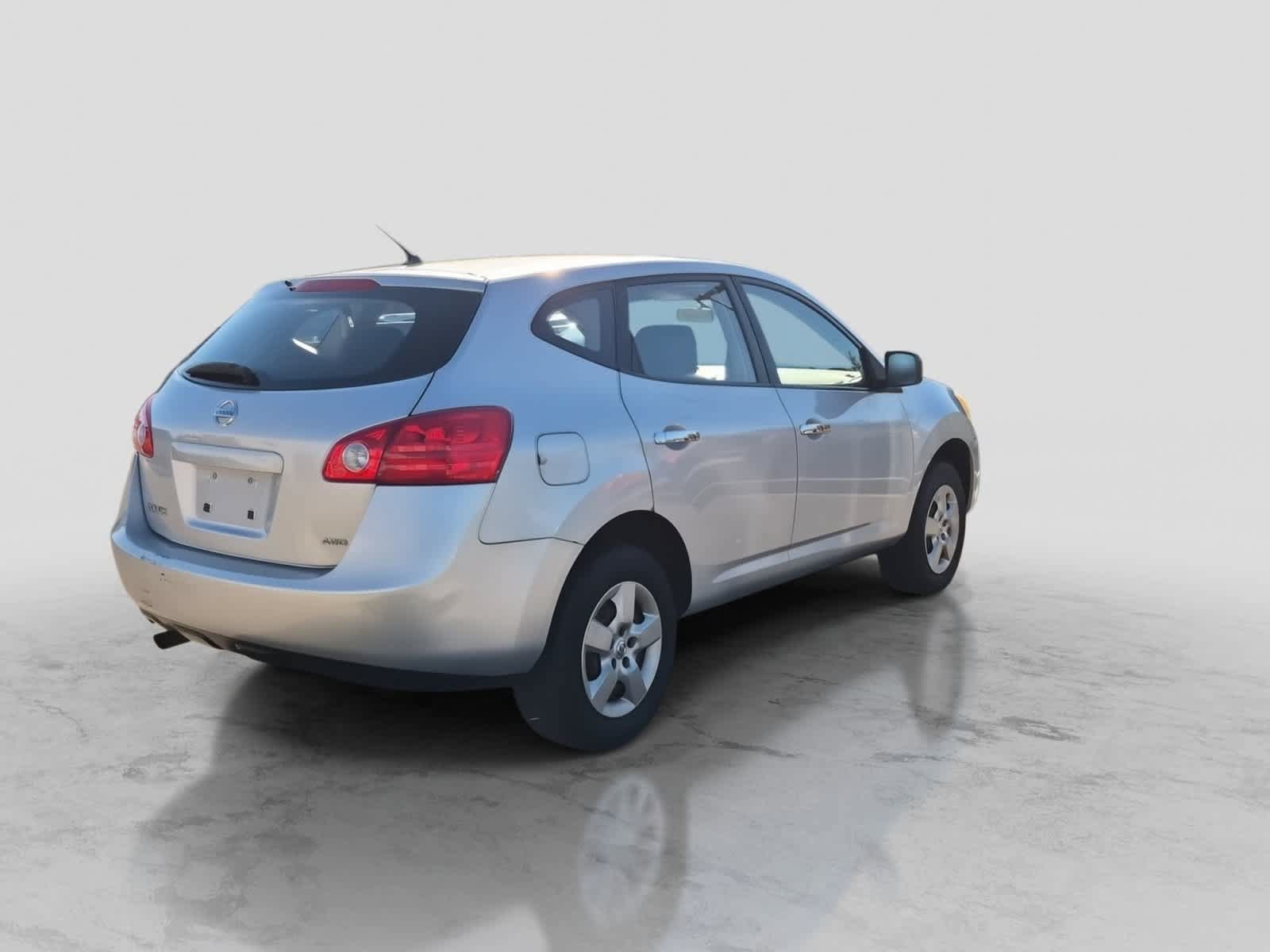 Used 2010 Nissan Rogue S AWD/4WD image 8