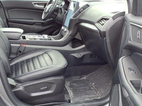 Certified 2022 Ford Edge SEL w/ Convenience Package image 26