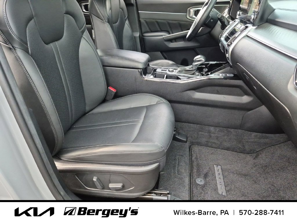 Certified 2023 Kia Sorento SX AWD/4WD image 29