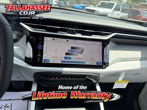 New 2026 Jeep Cherokee Laredo AWD/4WD image 23