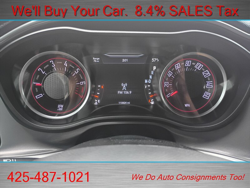 Used 2019 Dodge Challenger SXT RWD image 16