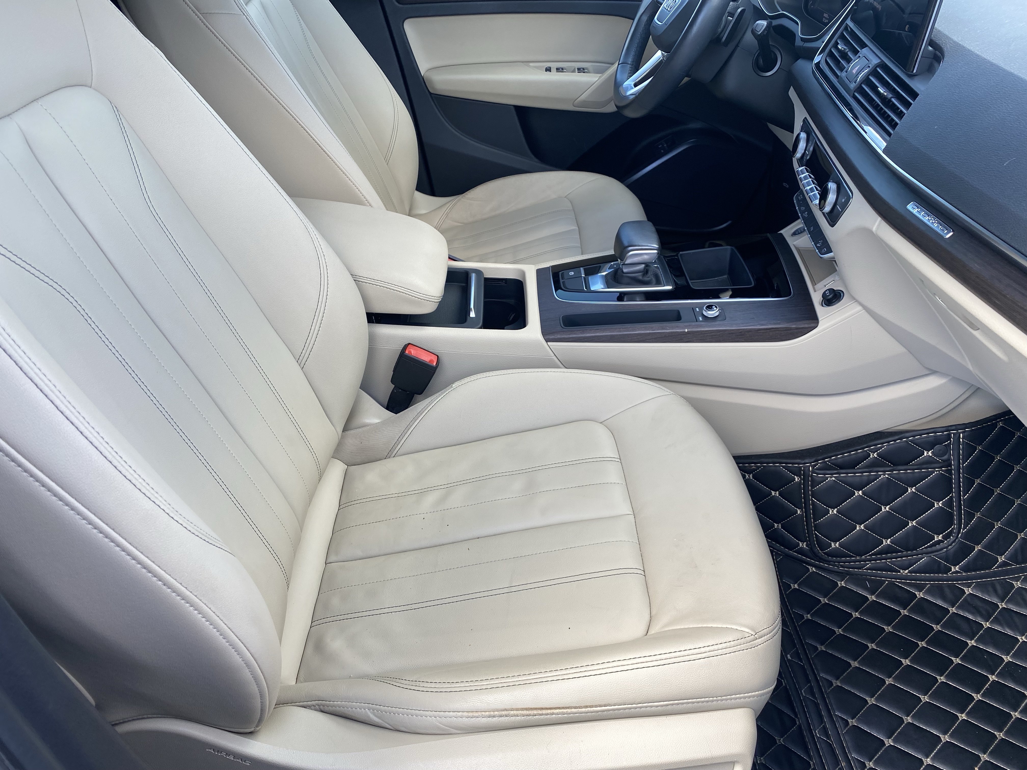 Used 2021 Audi Q5 e Premium w/ Convenience Package AWD/4WD image 11
