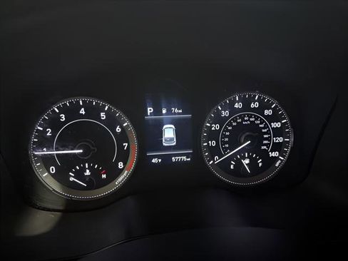 Used 2022 Hyundai Venue SE image 18