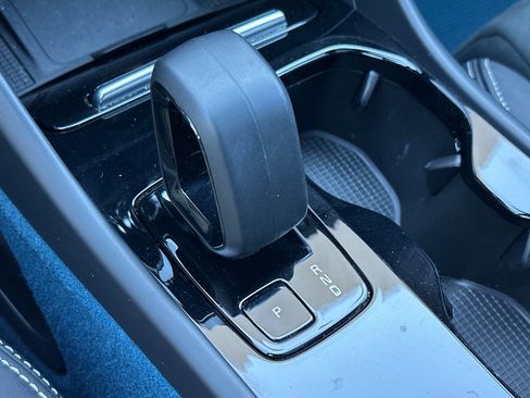 Certified 2023 Volvo XC40 Recharge Plus image 26