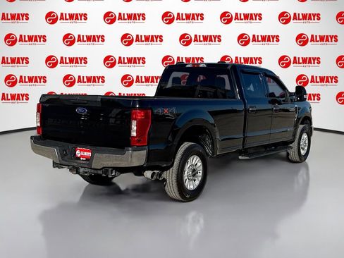 Used 2021 Ford F250 XLT image 5