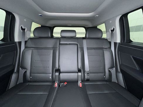 New 2024 Hyundai Santa Fe Limited image 17