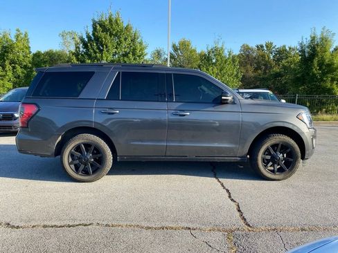 Used 2019 Ford Expedition Limited w/ Equipment Group 303A AWD/4WD image 8
