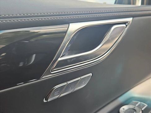 Used 2025 Genesis GV80 2.5T Standard AWD/4WD image 20