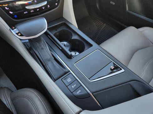 Used 2018 Cadillac CT6 Premium Luxury image 27