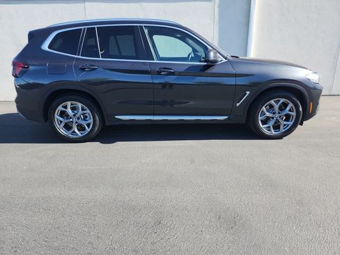 Used 2023 BMW X3 xDrive30i w/ Premium Package AWD/4WD image 3