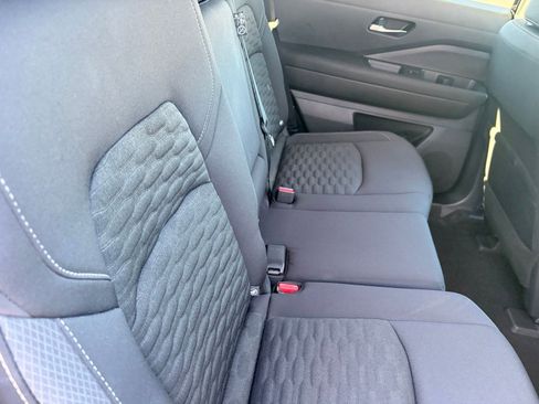 Certified 2022 Nissan Pathfinder SV AWD/4WD image 13