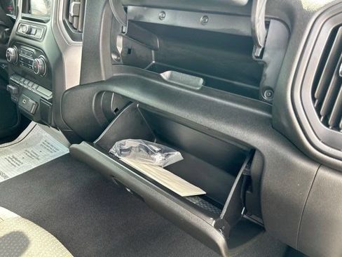 Used 2020 Chevrolet Silverado 1500 Custom Trail Boss w/ Custom Convenience Package AWD/4WD image 45