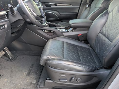 Used 2024 Kia Telluride SX Prestige X-Pro AWD/4WD image 14