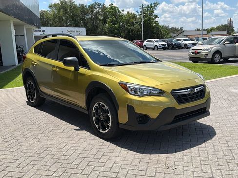 Certified 2023 Subaru Crosstrek 2.0i AWD/4WD image 7