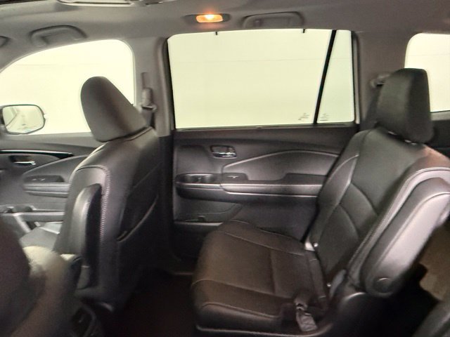 Used 2020 Honda Pilot Elite image 40