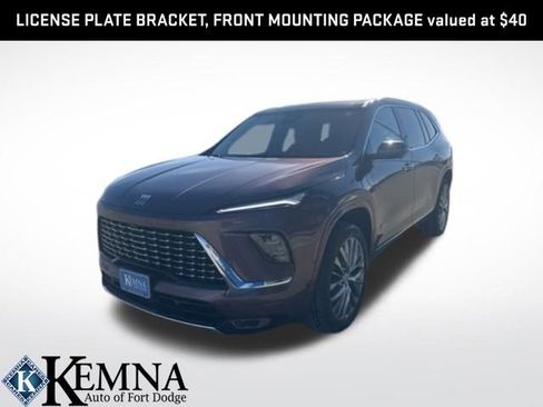 Used 2025 Buick Enclave Avenir w/ Trailering Package, 5000 lbs. image 6