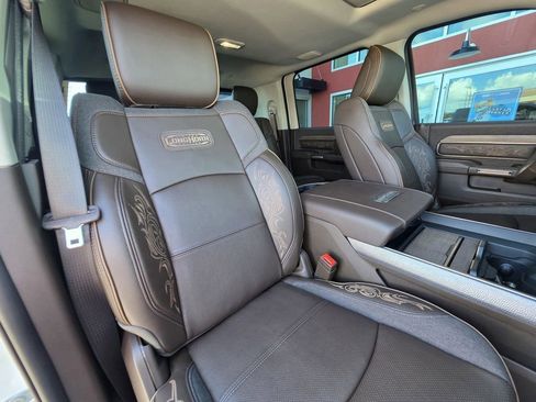 Used 2025 RAM 3500 Longhorn image 34