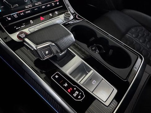 Used 2023 Audi RS Q8 w/ Black Optic Package AWD/4WD image 39