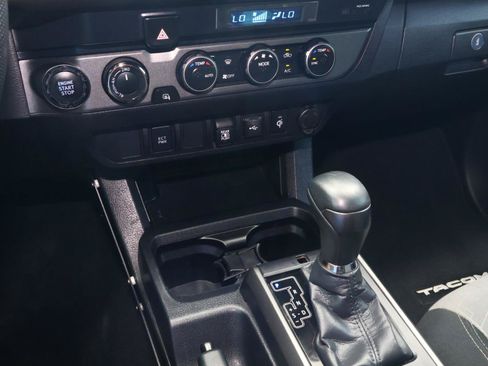 Used 2023 Toyota Tacoma TRD Sport AWD/4WD image 23