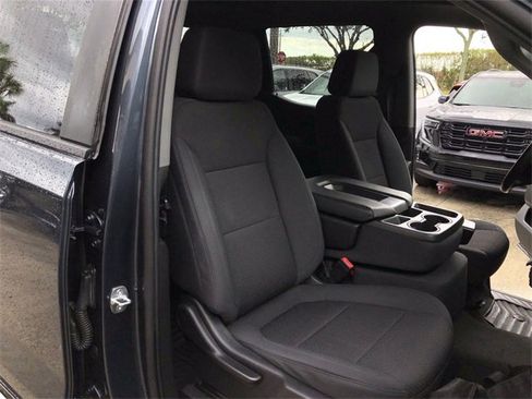 Used 2021 Chevrolet Silverado 1500 Custom image 12