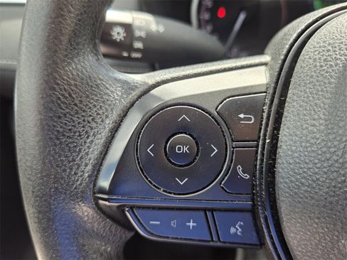 Used 2023 Toyota RAV4 LE image 25