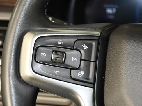Used 2023 Chevrolet Tahoe LT w/ Luxury Package AWD/4WD image 21